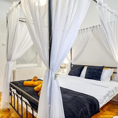 Intimo Oldtown Romantic Apartment براشوف المظهر الخارجي الصورة