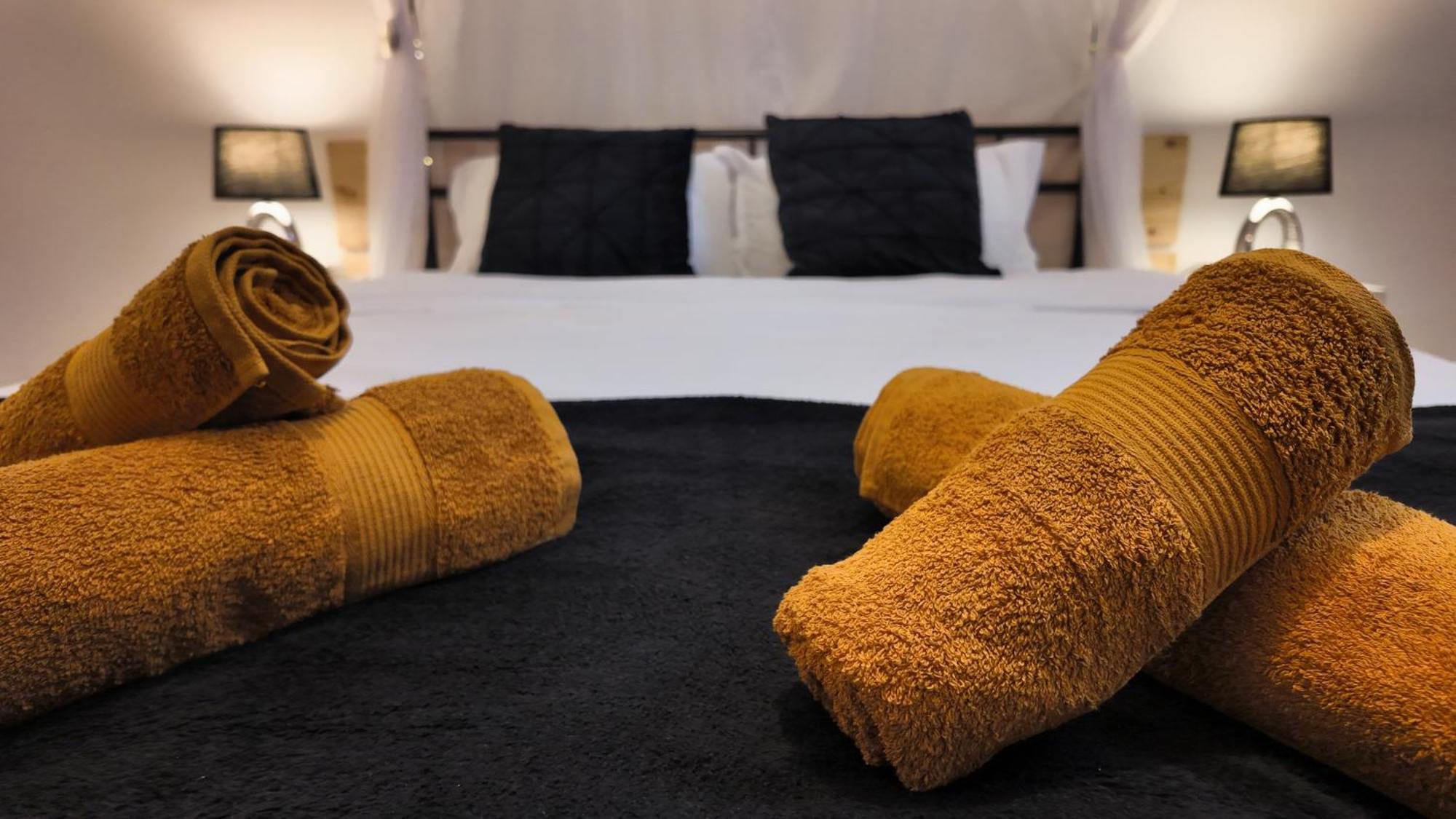 Intimo Oldtown Romantic Apartment براشوف المظهر الخارجي الصورة